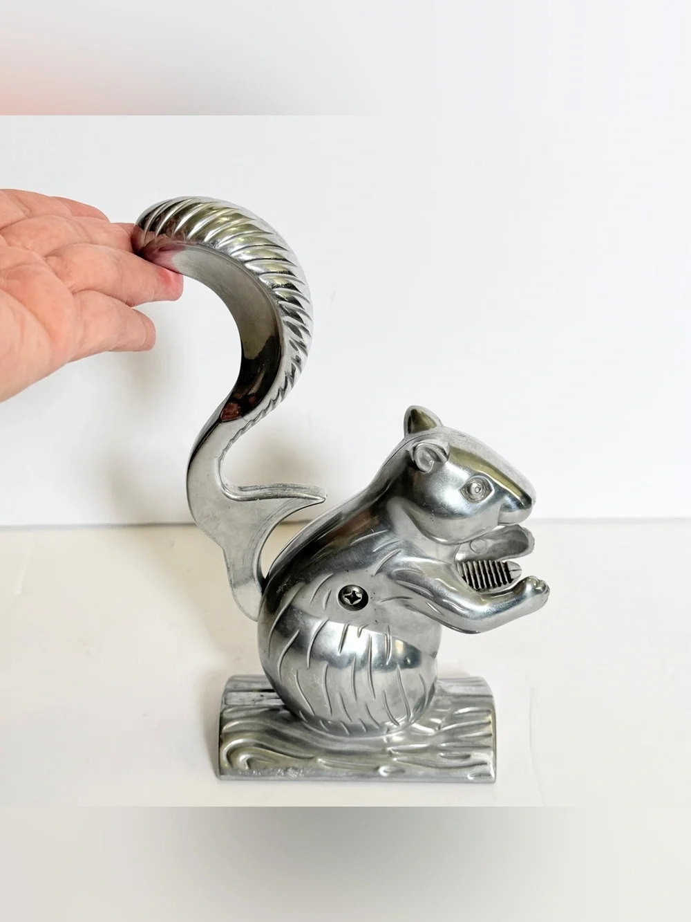 Vintage Davy Crackit Squirrel Mechanical Nutcracker Cast Aluminum